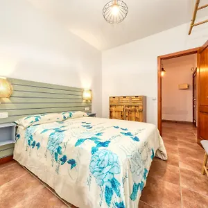 https://casa-iria.in-canary-islands.com